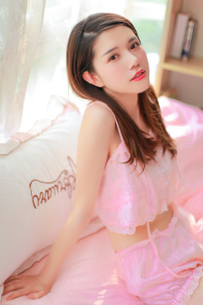 靠逼免费
